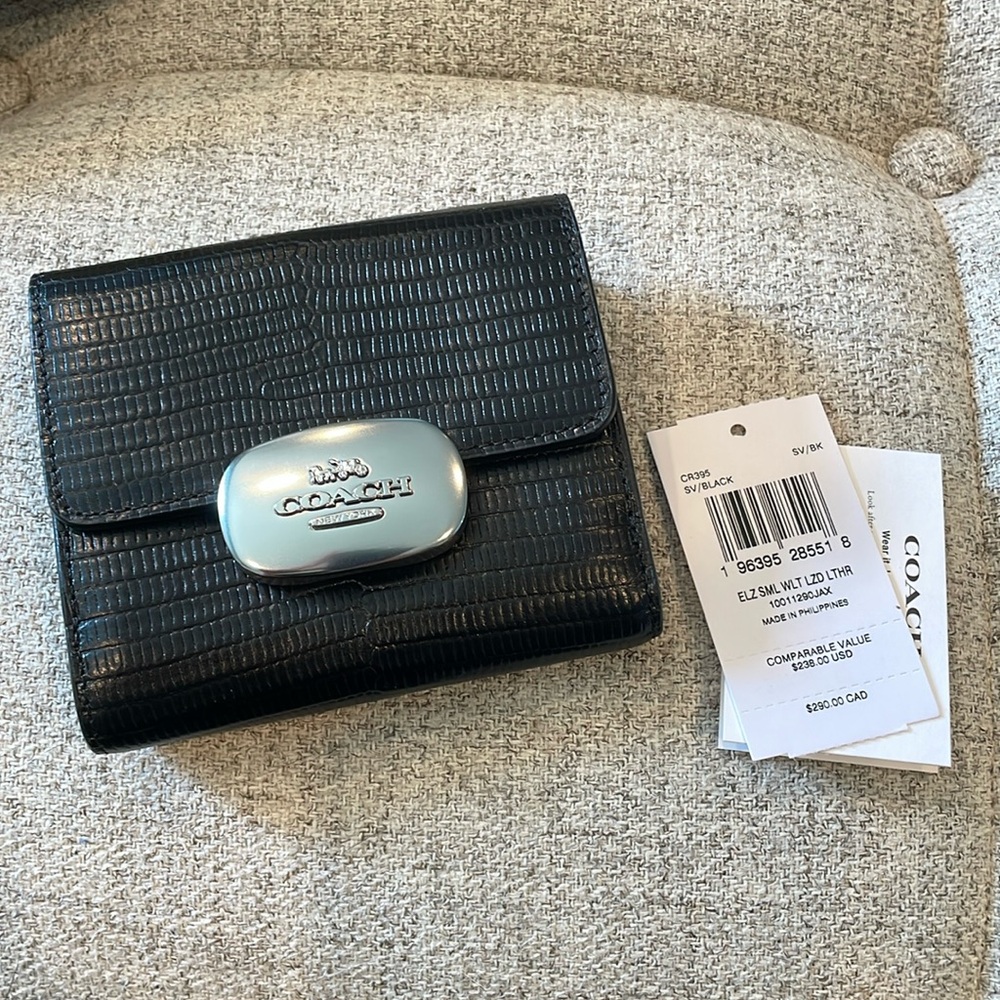 New with Tags Coach Eliza wallet - black